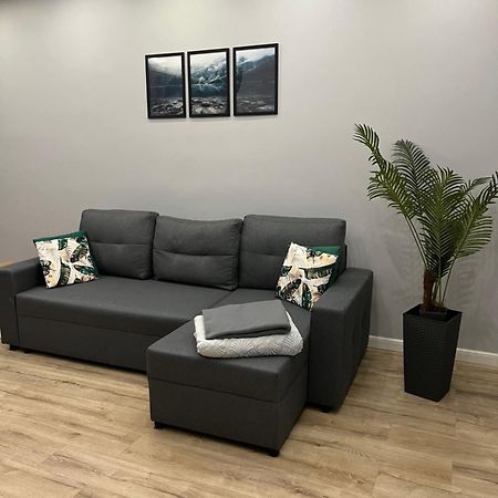 Nowoczesny Apartament Z Przestronna Lazienka Leilighet Stalowa Wola Eksteriør bilde