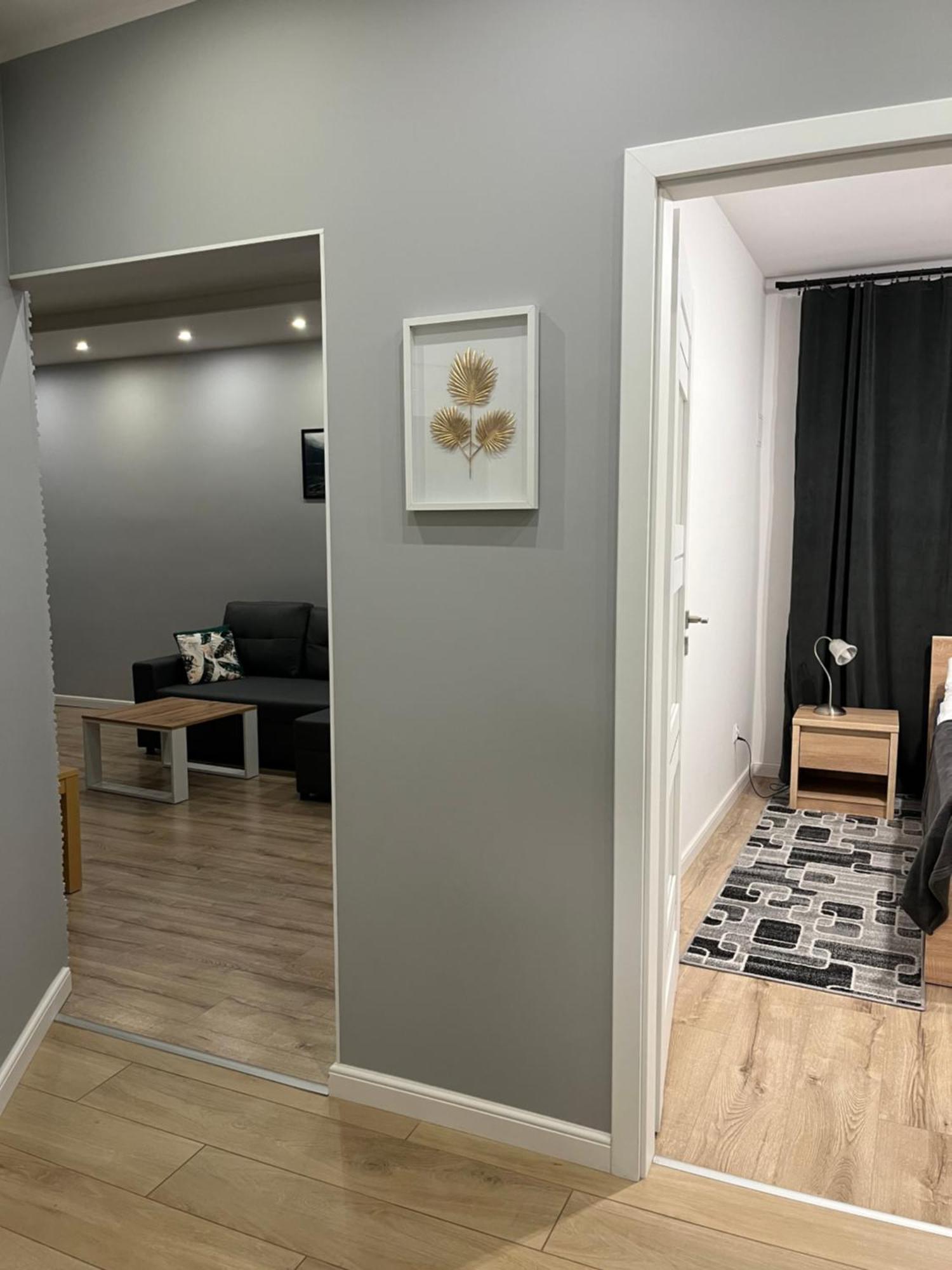 Nowoczesny Apartament Z Przestronna Lazienka Leilighet Stalowa Wola Eksteriør bilde